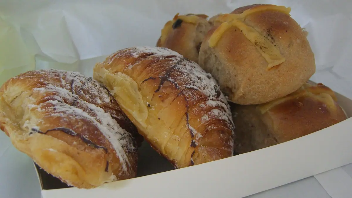 Scandinavian Bakery bakes